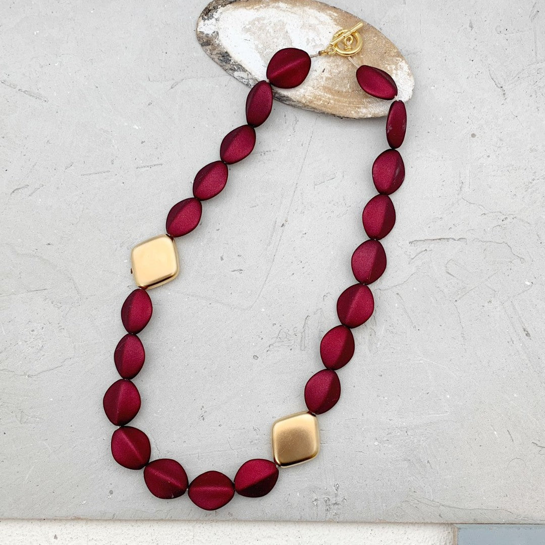 Loni Red Short Statement Necklace