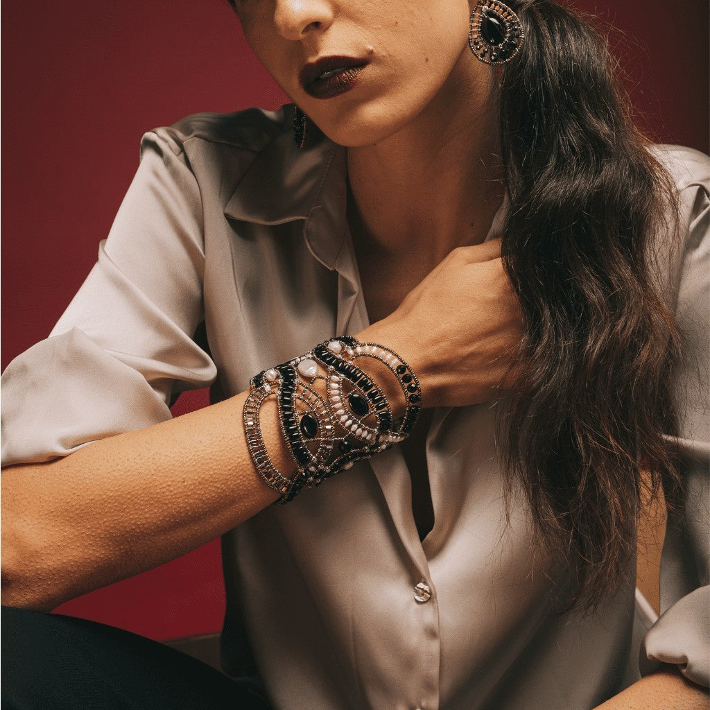 Black & White Amore Infinito Bracelet