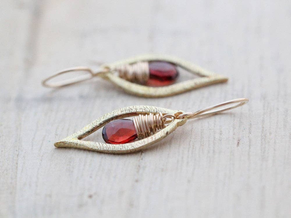 Dew Earrings, Garnet