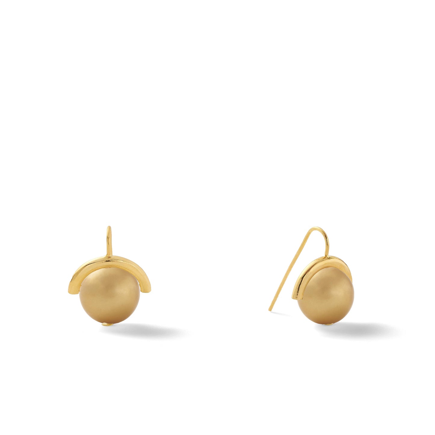 Classic Medium Pearl Sph-Earrings, Honey
