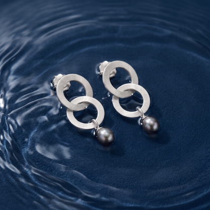 Sterling Silver & Grey Pearl Drop Earring