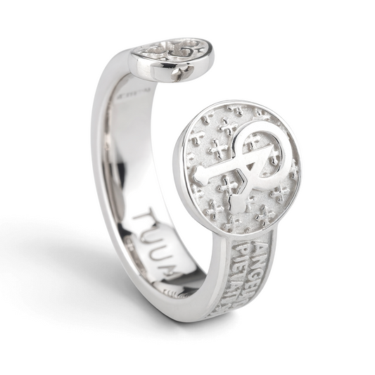 Trebor Style TUUM Infinituum angel ring in white rhodium plated 925 sterling silver with Latin prayer relief