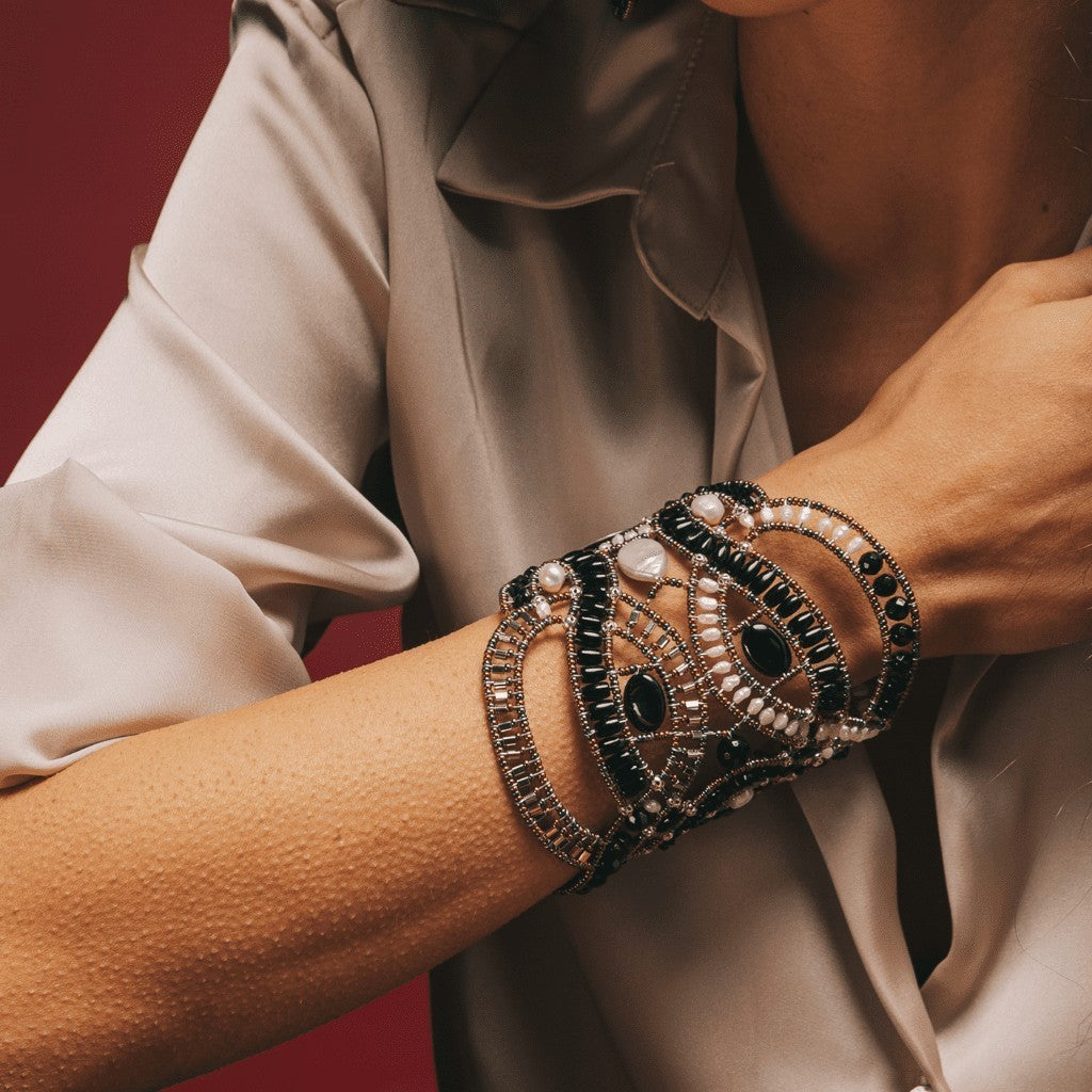 Black & White Amore Infinito Bracelet
