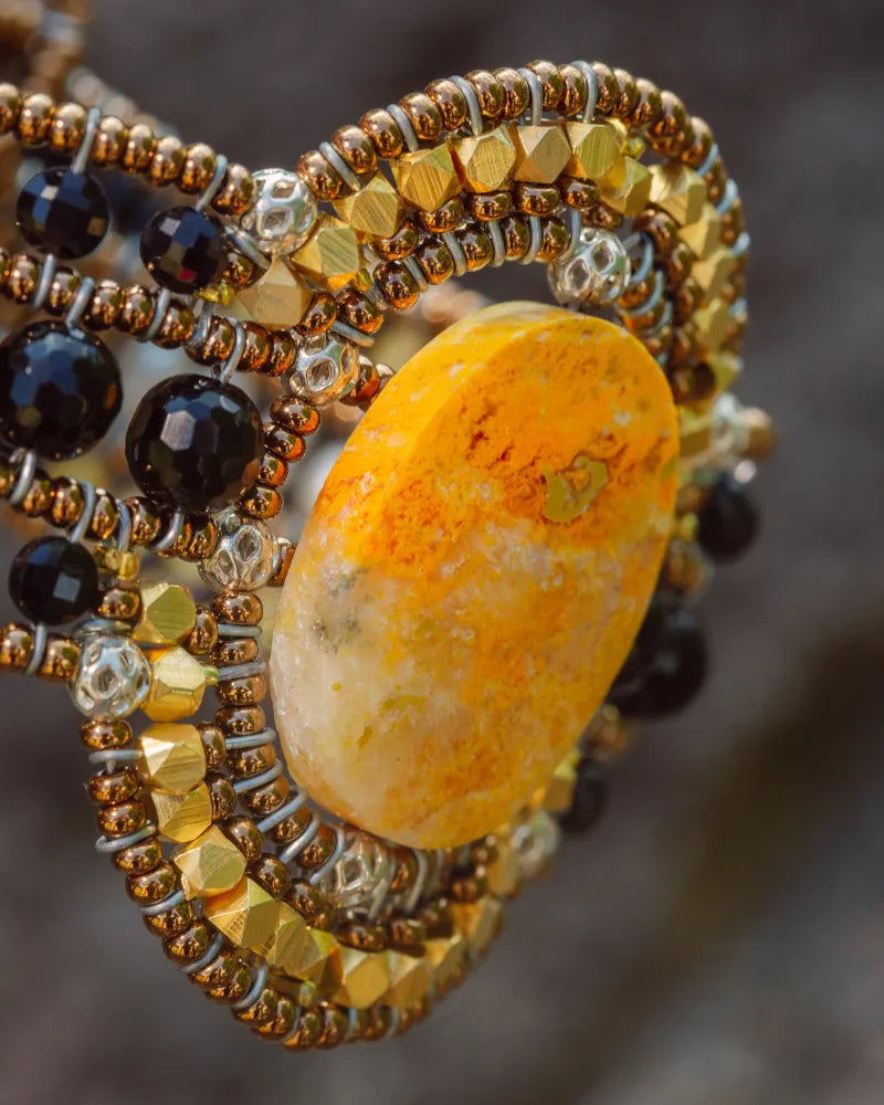 Arkanis Oval Bumblebee Bracelet