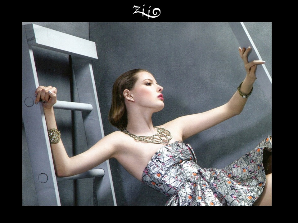 Ziio’s Mouvance Statement Necklace in Pearl & Sterling Silver