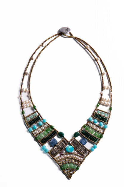 Ziio’s Eroi Necklace in Jade, Kyanite & Waterpearls