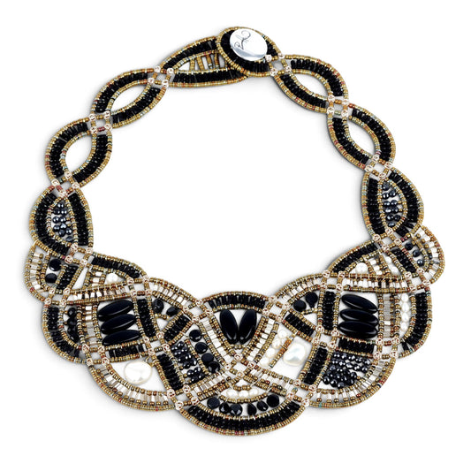 Limited Edition New Romance Necklace in Onyx & Pearl by Ziio