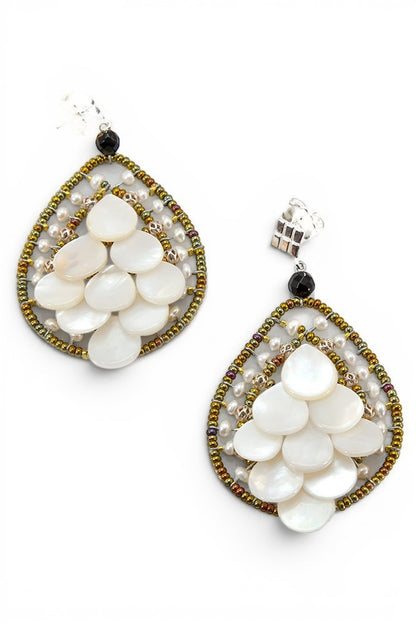 Ziio's Chandelier Mermaid Earrings in White Pearl