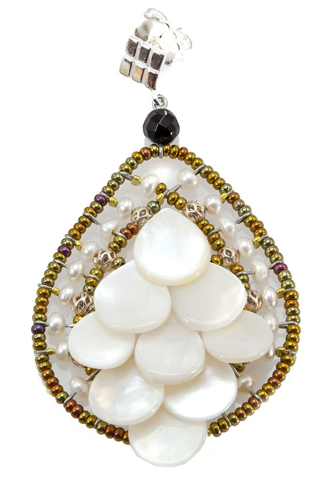 Ziio's Chandelier Mermaid Earrings in White Pearl view 2